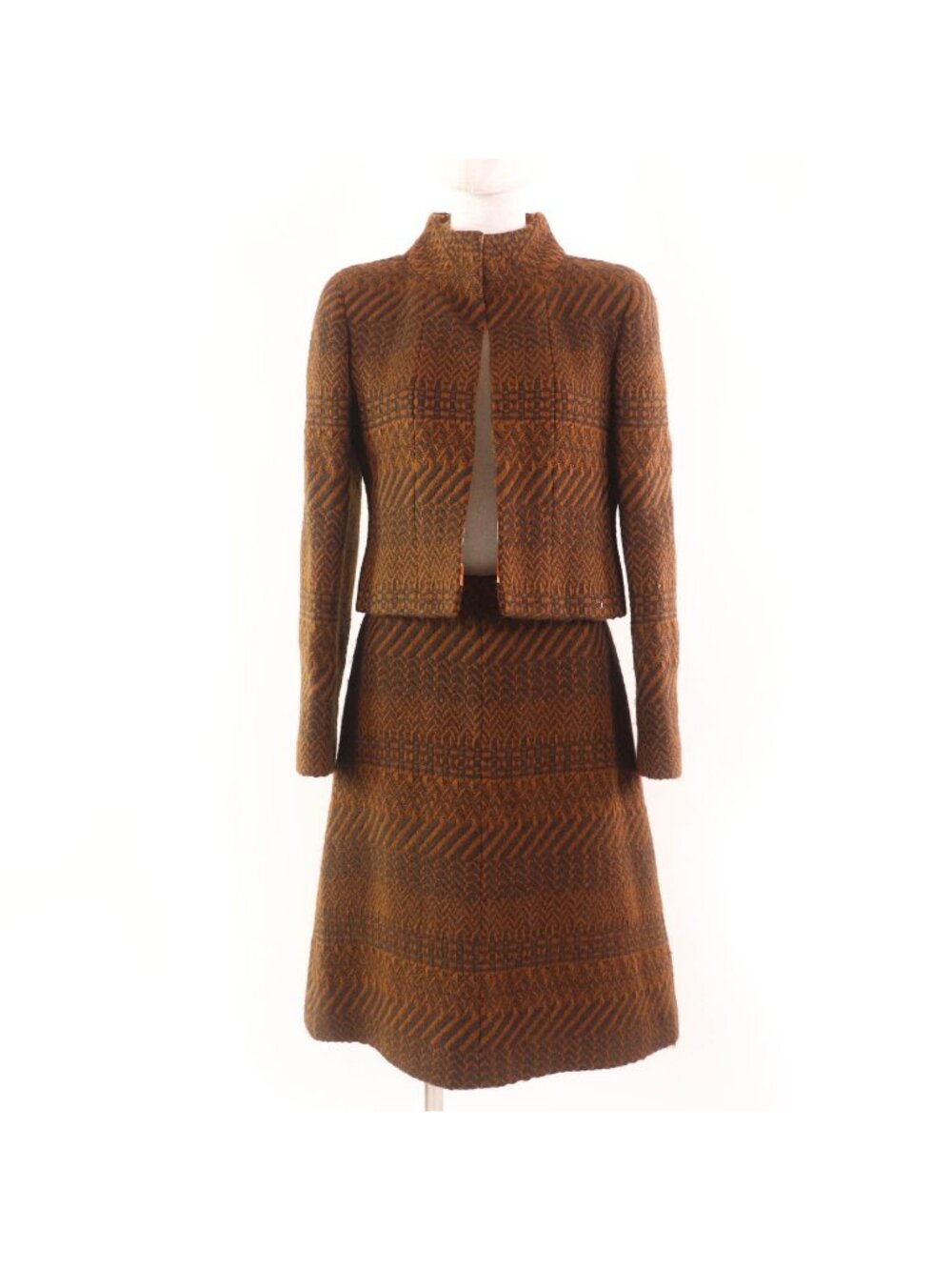 Chanel 00A CC Logo Lining All Over Print Tweed Jacket Skirt Set Brown 38